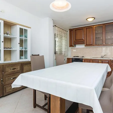 Holiday home Pet Friendly In With Wifi *